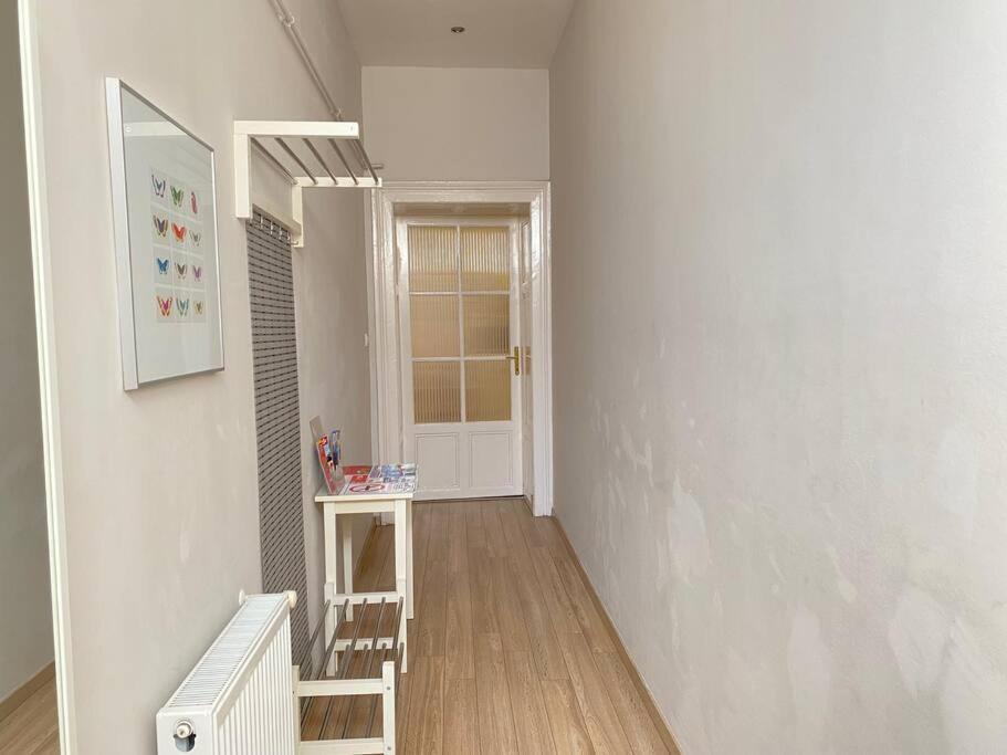Orangehomes One Bedroom Comfy Apartment Budapest Exterior photo